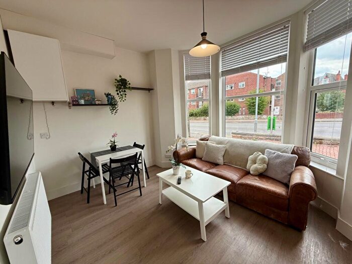 2 Bedroom Maisonette To Rent In Flat, Melton Road, West Bridgford, Nottingham, NG2