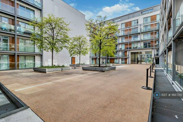 1 Bedroom Flat To Rent In Highbury Stadium Square, London, N5