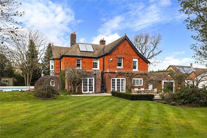 6 Bedroom Detached House For Sale In George Eliot Close, Witley, Godalming, Surrey, GU8