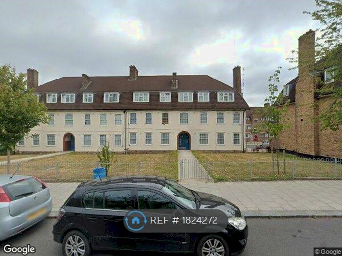 2 Bedroom Flat To Rent In Bellingham, London, SE6