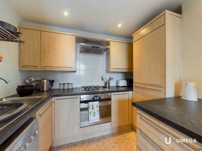 1 Bedroom Flat To Rent In Caledonian Crescent, Dalry, Edinburgh, EH11