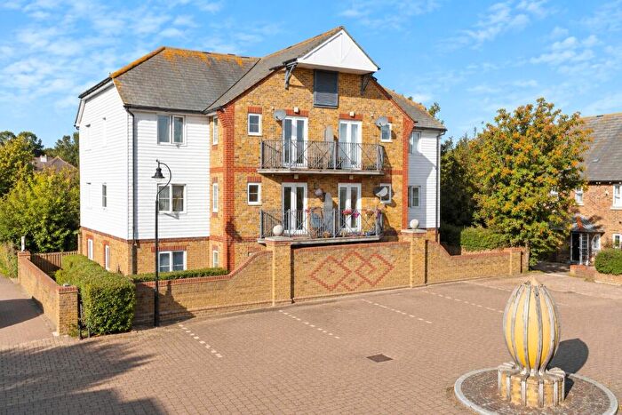 2 Bedroom Apartment For Sale In Mansfield Drive, Iwade, Sittingbourne, ME9