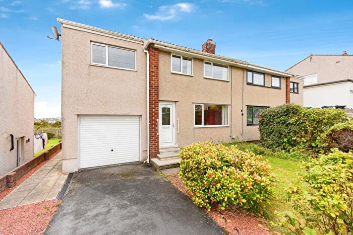 4 Bedroom Semi-Detached House For Sale In Derwent Bank, Seaton, Workington, Cumbria, CA14