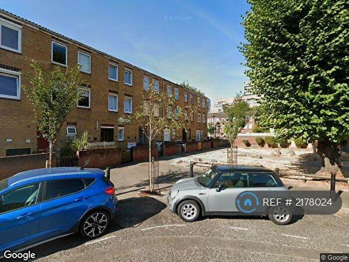 4 Bedroom Terraced House To Rent In Carlisle Walk, London, E8