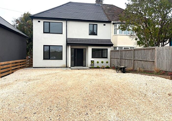 4 Bedroom Property To Rent In Low Lane, Calne, SN11
