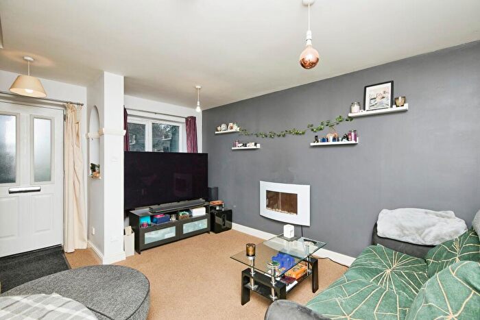 2 Bedroom End Of Terrace House For Sale In Stornoway Close, Derby, Derbyshire, DE24
