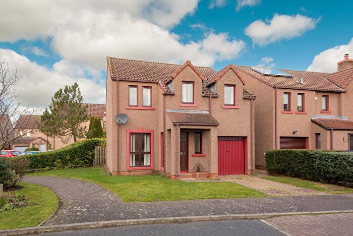 4 Bedroom Detached House For Sale In Luffness Gardens, Aberlady, East Lothian, EH32