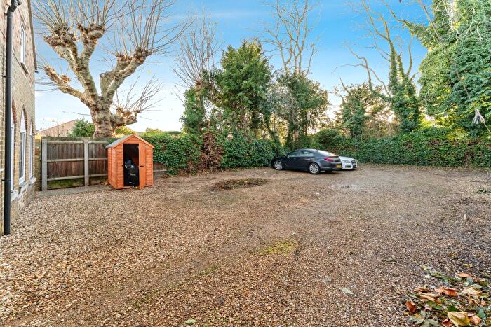 6 Bedroom Detached House For Sale In Park Street, Chatteris, Cambridgeshire, PE16
