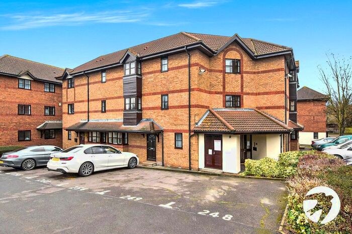 1 Bedroom Flat To Rent In Osbourne Road, Dartford, Kent, DA2