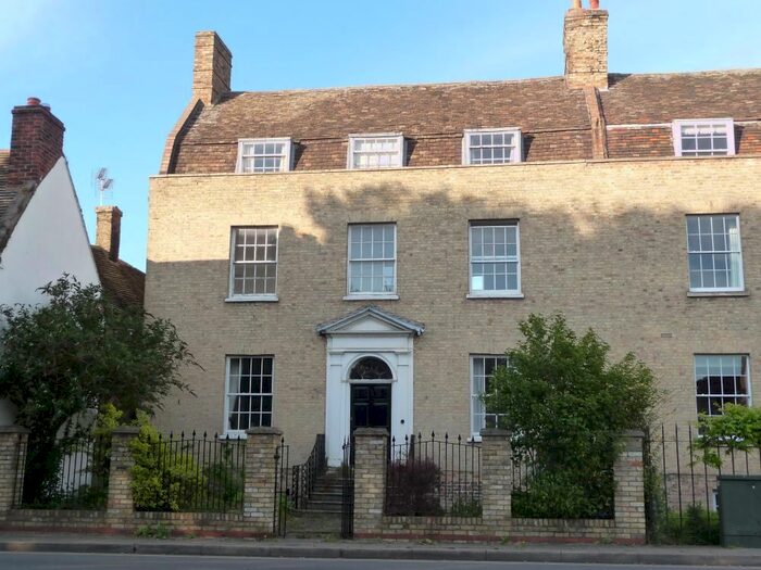 1 Bedroom Flat To Rent In Ermine Street, Huntingdon, Cambridgeshire, PE29