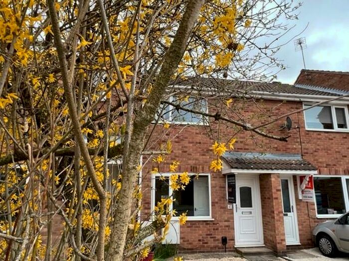 2 Bedroom Town House To Rent In Saxon Way Ashby, LE65