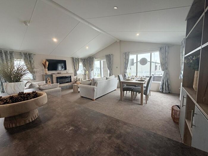 2 Bedroom Lodge For Sale In Bedroom Pre-Owned Willerby Cadence Lodge, Broadland Sands Holiday Park, Coast Road, Lowestoft, Suffolk, NR32