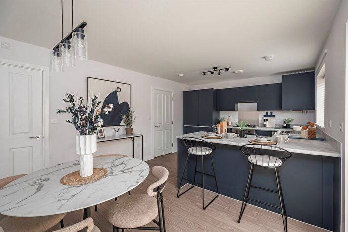 4 Bedroom Terraced House For Sale In Freeth Street, Birmingham, B16