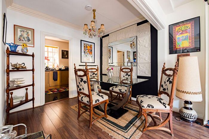 2 Bedroom Flat To Rent In Bourdon Street, Mayfair, W1K