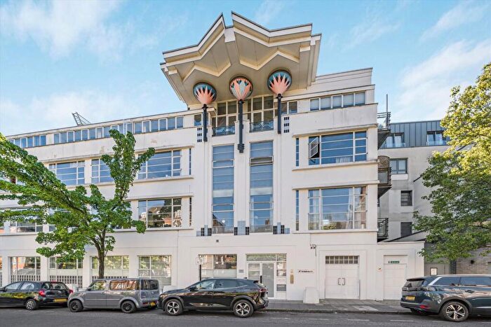 2 Bedroom Flat For Sale In Penfold Street, St John's Wood, NW8