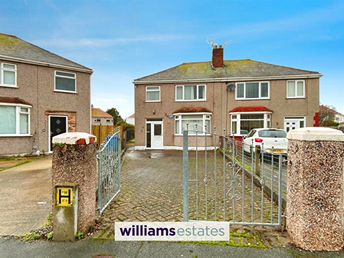 3 Bedroom House For Sale In Thornley Avenue, Rhyl, LL18