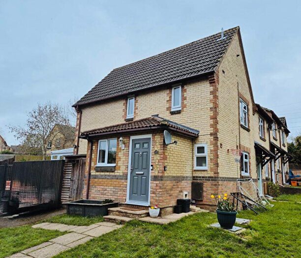 3 Bedroom End Of Terrace House For Sale In Thyme Close, Pembroke Park, Swindon, SN2