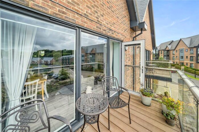 2 Bedroom Apartment To Rent In Terracotta Lane, Burgess Hill, West Sussex, RH15