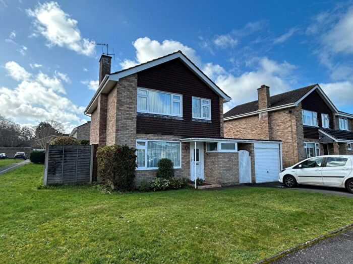 3 Bedroom Detached House For Sale In Chichester Walk, Merley, Wimborne, Dorset, BH21