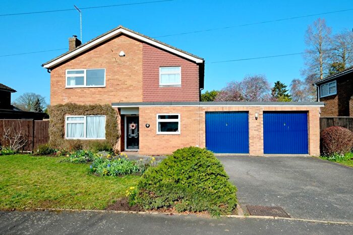 4 Bedroom Detached House For Sale In Priors Road, Hemingford Grey, Huntingdon, PE28