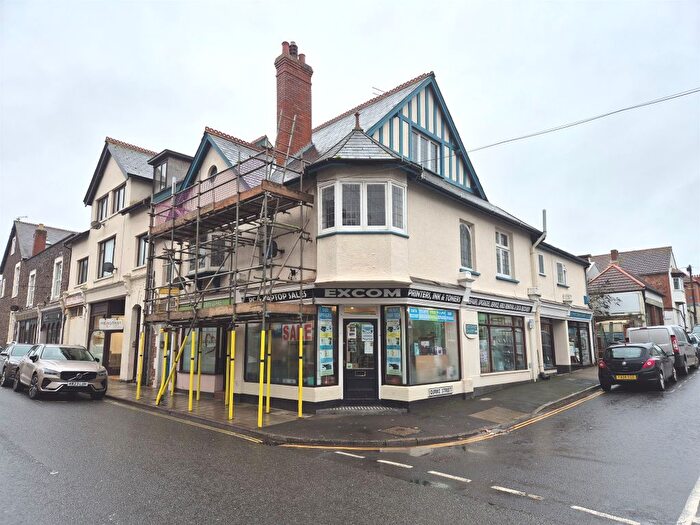 1 Bedroom Flat For Sale In Friday Street, Minehead, TA24