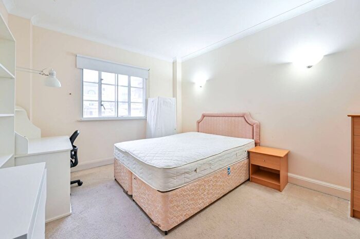 2 Bedroom Flat For Sale In Belvedere Road, South Bank, London, SE1