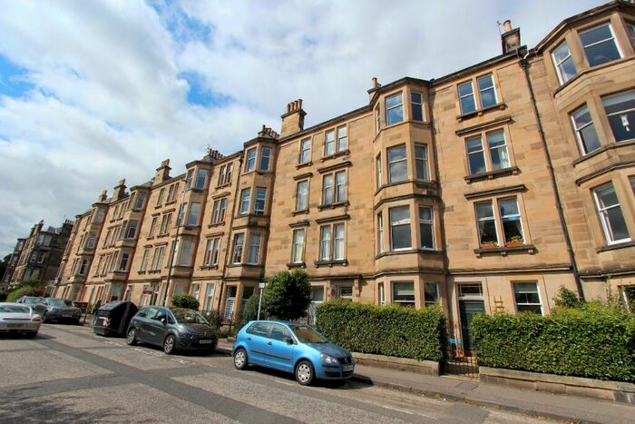 3 Bedroom Flat To Rent In Strathearn Road, Grange, Edinburgh, EH9