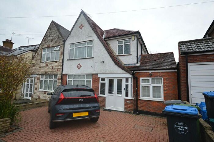 4 Bedroom Semi-Detached House To Rent In Regal Way, Harrow, HA3