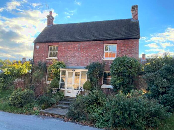 3 Bedroom Detached House To Rent In The Green, Aldbourne, SN8