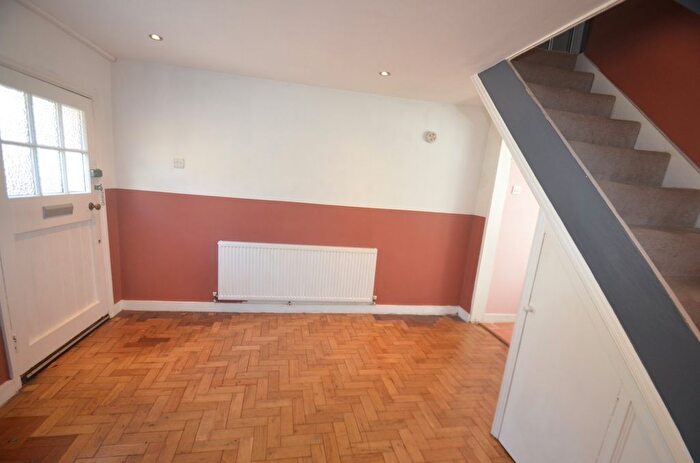 1 Bedroom Semi-Detached House To Rent In Limes Road, Beckenham, BR3