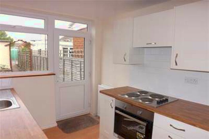 3 Bedroom House To Rent In East Swindon, SN3