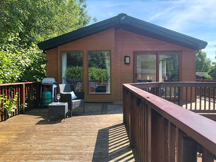 3 Bedroom Lodge For Sale In St Minver Holiday Park, St Minver, PL27