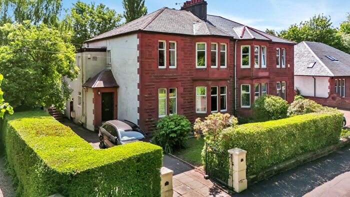 2 Bedroom Flat For Sale In Fleurs Avenue, Dumbreck, G41