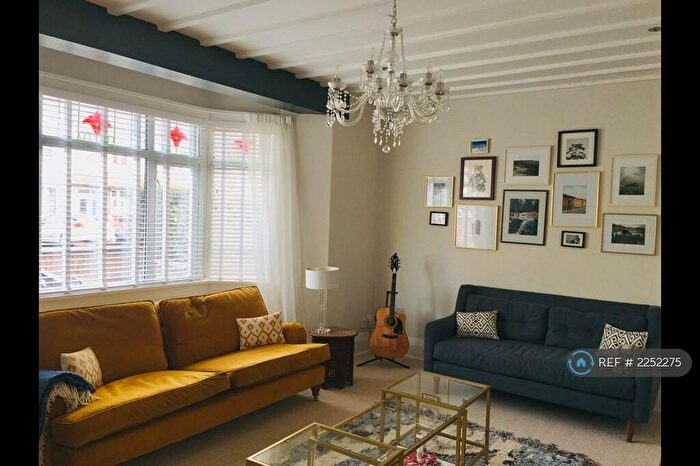 3 Bedroom Semi-Detached House To Rent In Christchurch Road, Purley, CR8