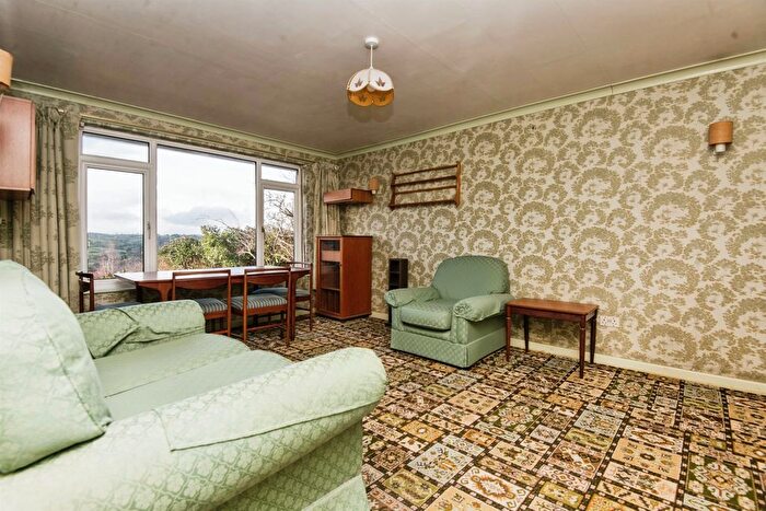 2 Bedroom Detached Bungalow For Sale In Allington Mead, Exeter, EX4