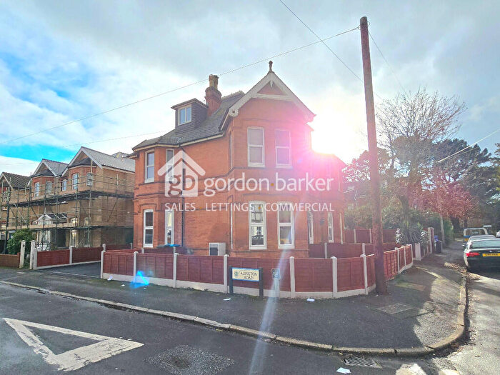 1 Bedroom Flat For Sale In Fortescue Road, Bournemouth, Dorset, BH3
