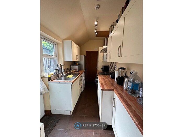 5 Bedroom Terraced House To Rent In Gordon Street, Coventry, CV1