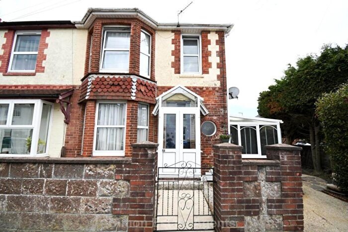 3 Bedroom End Of Terrace House For Sale In Alver Road, Gosport, PO12