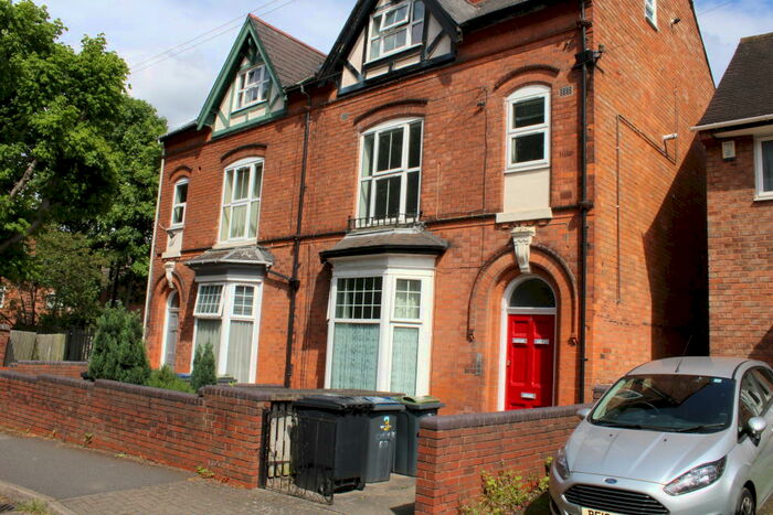 2 Bedroom Flat To Rent In Caroline Road, Birmingham, B13