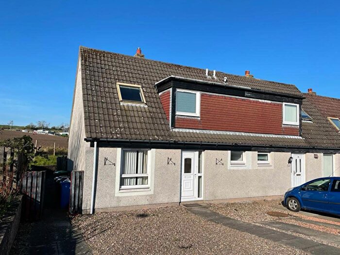 2 Bedroom Semi-Detached House To Rent In Lamberton Place, Fife, KY16