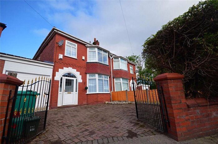 3 Bedroom Semi-Detached House To Rent In Dorlan Avenue, Gorton, Manchester, M18