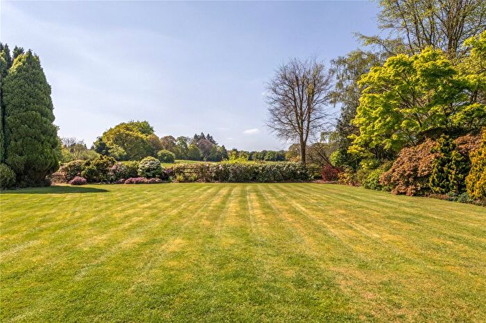 6 Bedroom Detached House For Sale In Oak Lane, Sevenoaks, Kent, TN13