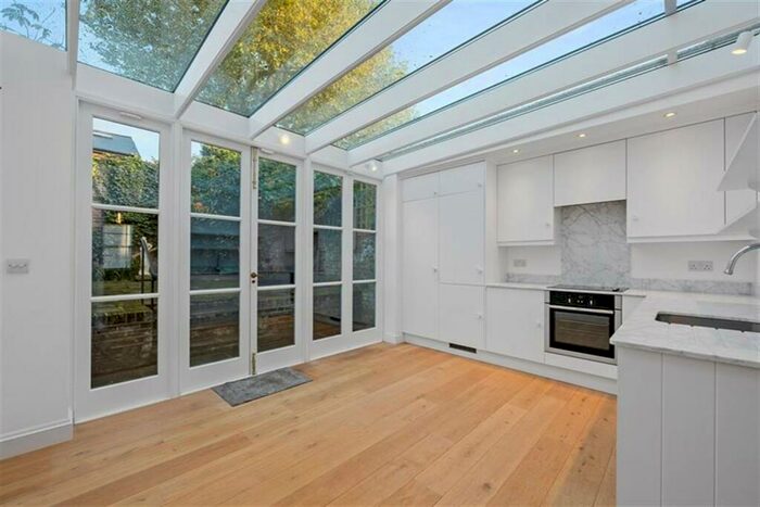 2 Bedroom Terraced House To Rent In Leverton Street, NW5