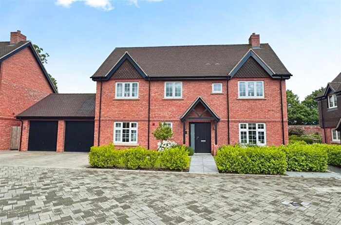 4 Bedroom Detached House For Sale In Jesphson Court, Stoneleigh Road, Leamington Spa, CV32