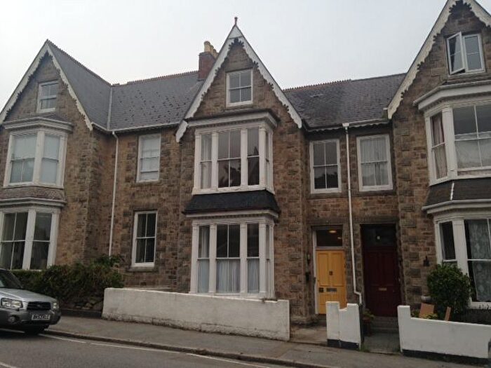 3 Bedroom Flat To Rent In Morrab Road, Penzance, TR18