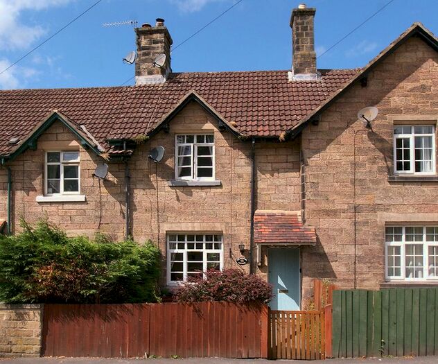 2 Bedroom Terraced House For Sale In Chatsworth Road, Rowsley, Matlock, DE4