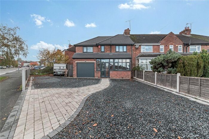 4 Bedroom End Of Terrace House For Sale In Barrington Road, Rubery, Rednal, Birmingham, B45
