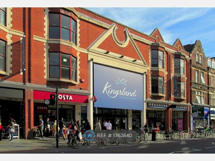 3 Bedroom Flat To Rent In Kingsland High Street, London, E8