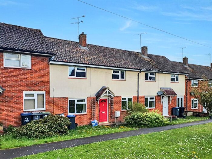 3 Bedroom Terraced House For Sale In Waverley Close, Bulford Camp, SP4