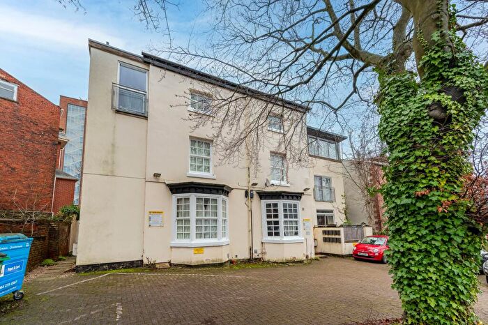 2 Bedroom Flat For Sale In Wilkinson Street, Emmet House, S10